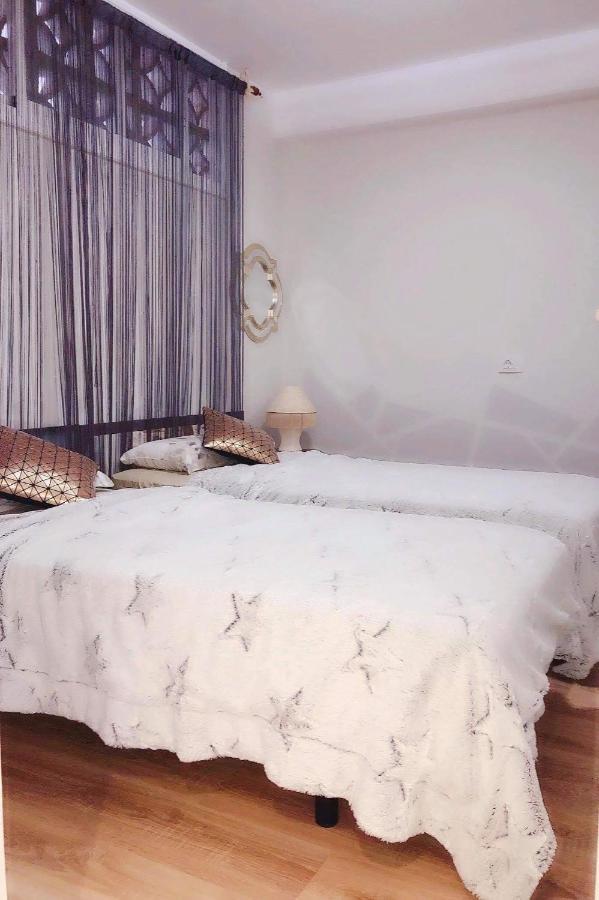 Beautiful 3 Bed Apartment In Los Cristianos Cactus Arona  Bagian luar foto