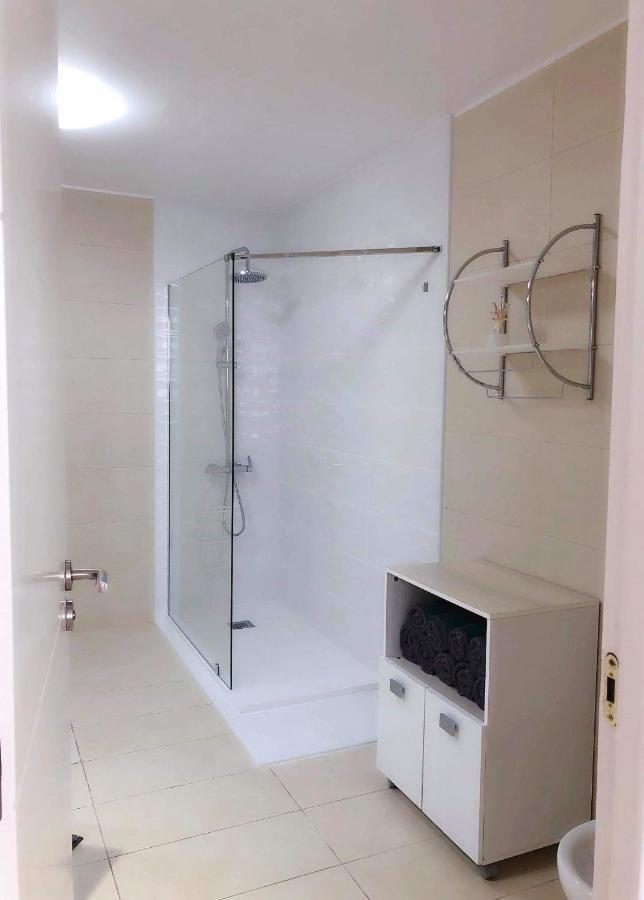Beautiful 3 Bed Apartment In Los Cristianos Cactus Arona  Bagian luar foto